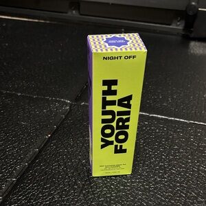 Youthforia Night Off Makeup Remover